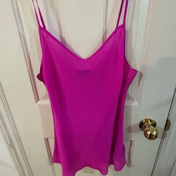J.Crew 100% silk tank top early 2010s hot pink - Picture 4 of 4